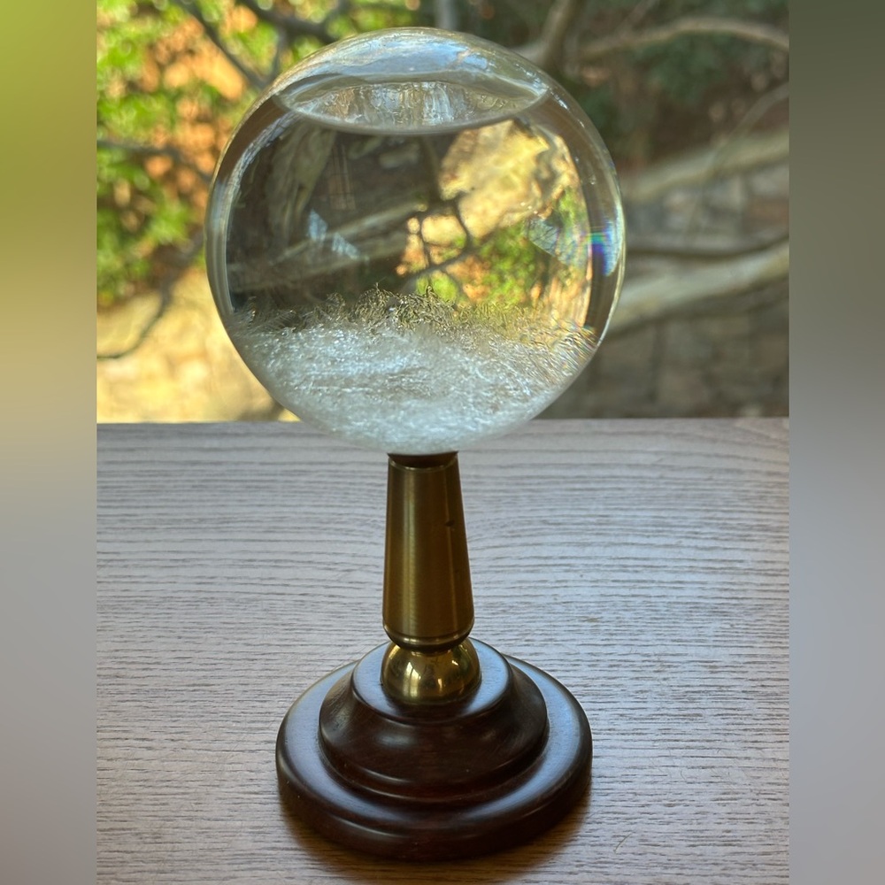H.M.S. Beagle Admiral's Storm Glass - Mysterious Weather Forecasting Instrument - Picture 3 of 9